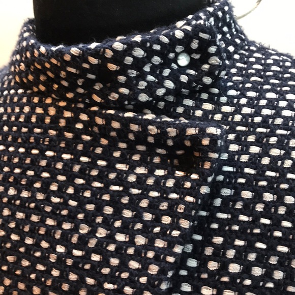 Ann Taylor Navy & White Tweed Jacket Size 0 - Picture 3 of 8